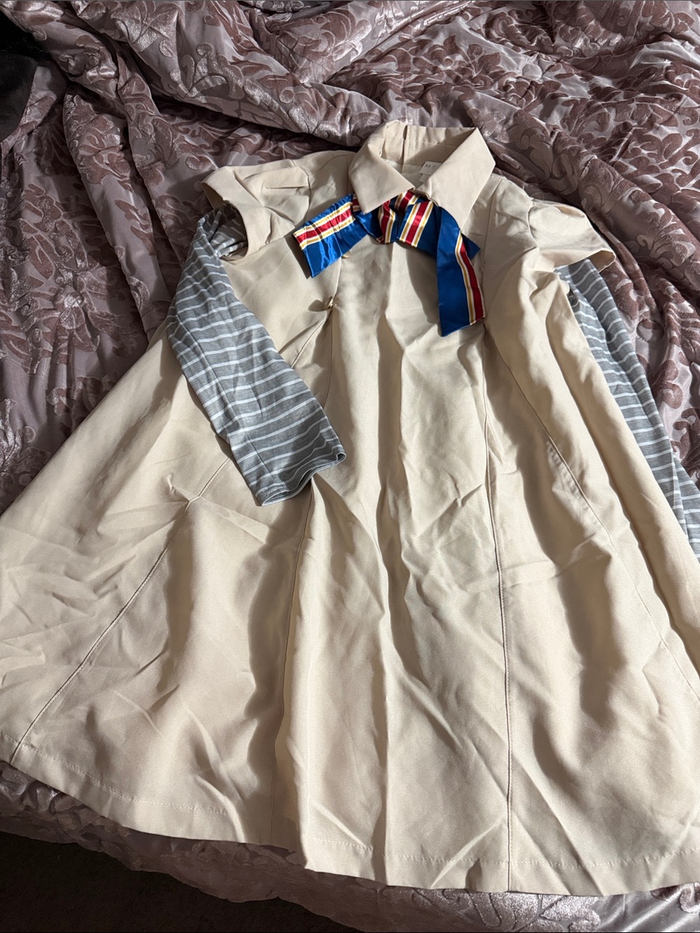 Megan costume
Women Large